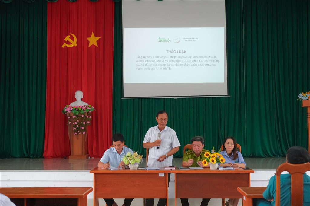 Phó Giám đốc VQG U Minh Hạ phát biểu trong buổi tập huấn bảo tồn động vật hoang dã